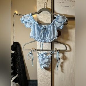 Super cute 2 piece lingerie set!